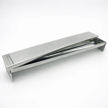 Formă terină din inox cu profil treflă și capac pentru uz profesional HORECA