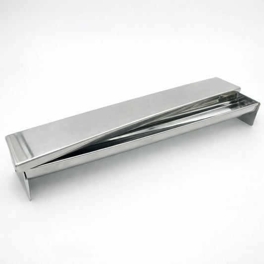 Formă terină din inox cu profil treflă și capac pentru uz profesional HORECA