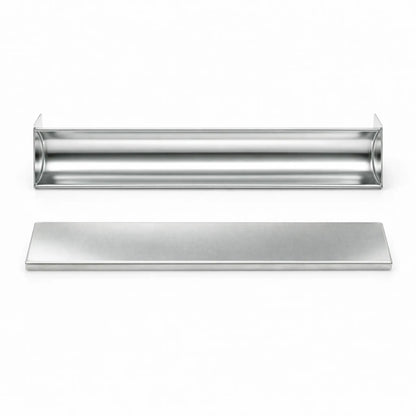 Formă terină semicirculară în formă de U din inox AISI 304 și capac văzute de sus pe fundal alb