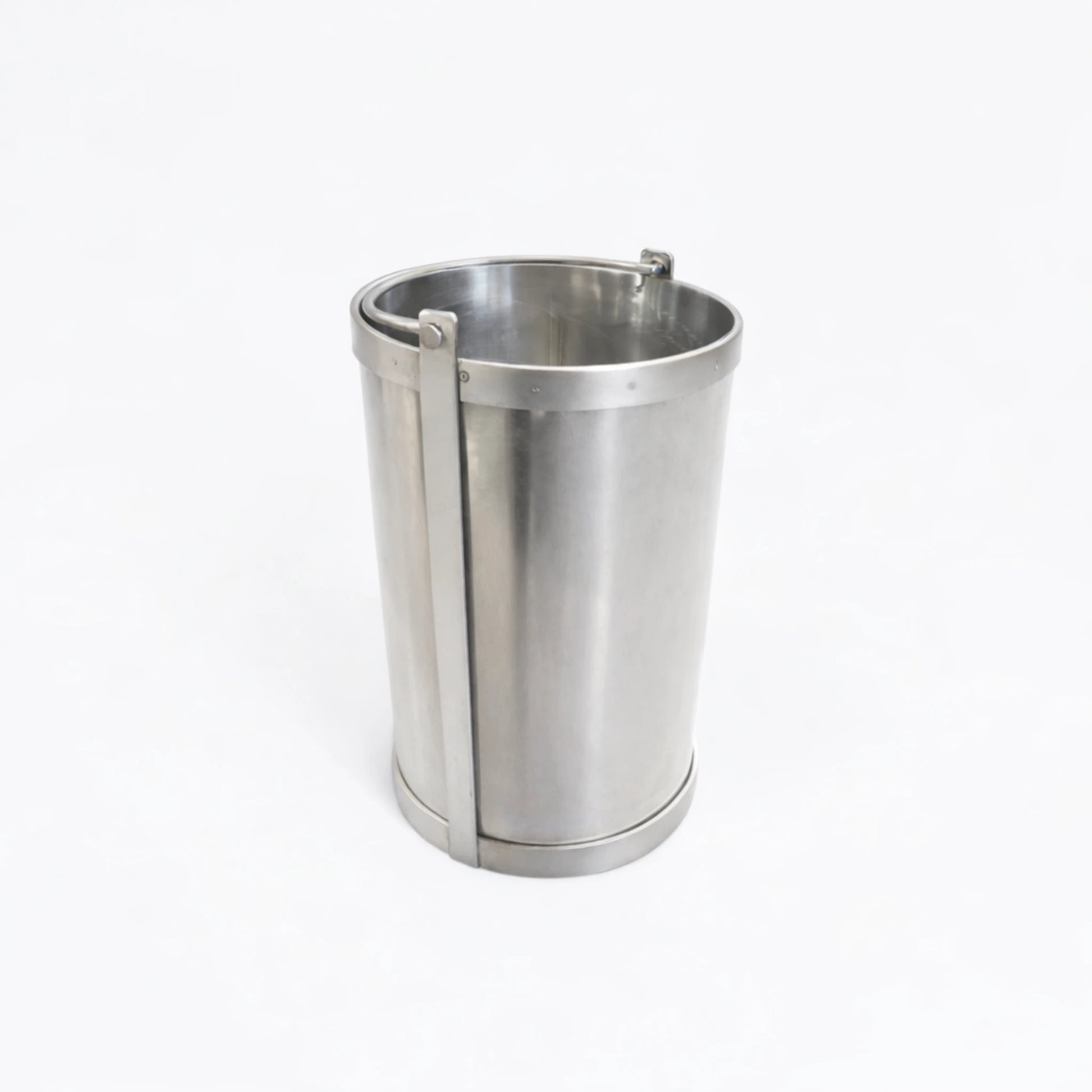 Găleată întărită din inox pentru fântână, model standard cu fund plin, capacitate 10 litri.