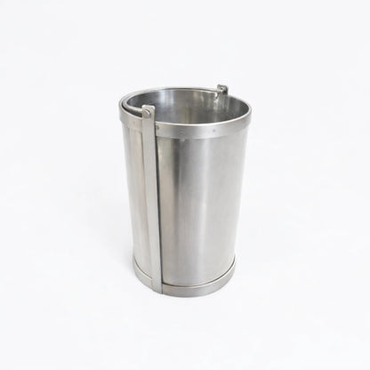 Găleată întărită din inox pentru fântână, model standard cu fund plin, capacitate 10 litri.